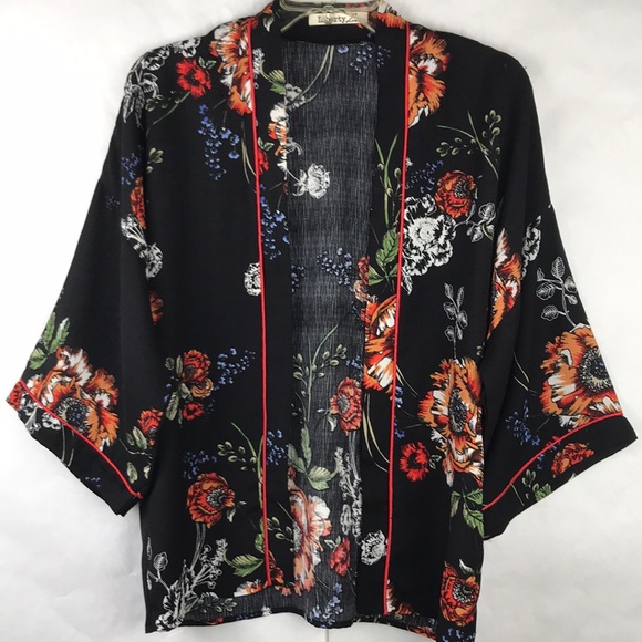 Liberty Love Other - EUC Liberty Love floral open front kimono small